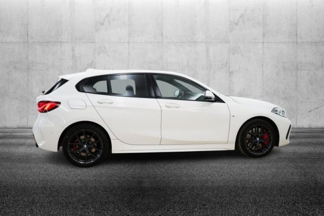 BMW 120 i 5p. Msport Immagine 2