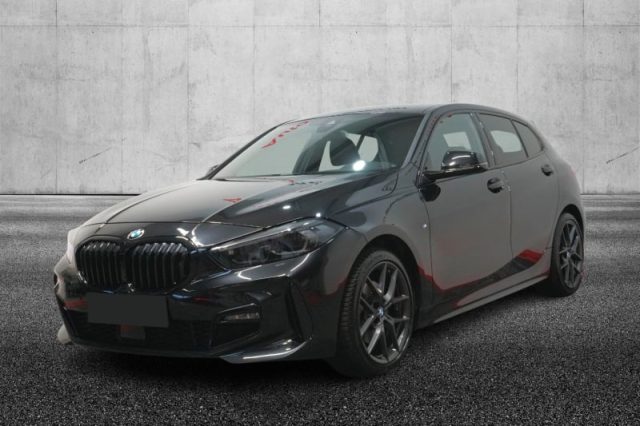 BMW 118 i 5p. Msport Immagine 1