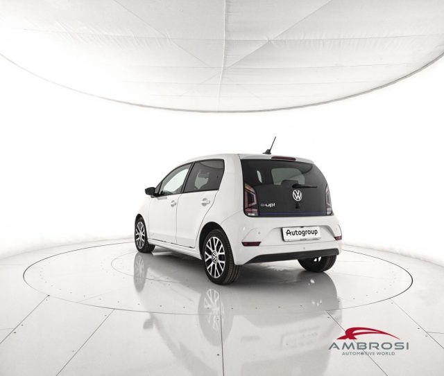 VOLKSWAGEN up! e  82 CV Immagine 3