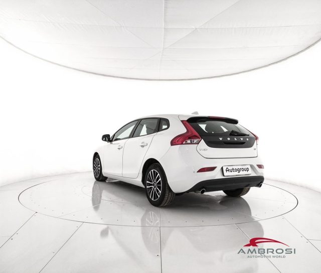 VOLVO V40 D2 'eco' Geatronic Business Immagine 3