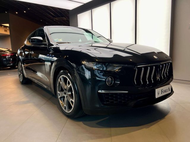 MASERATI Levante 2.0 mhev GT 330cv auto Immagine 2