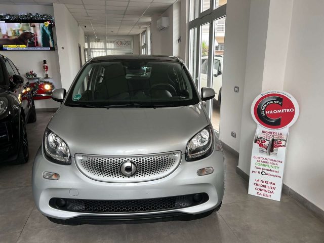 SMART ForFour 1.0 Passion 71cv  my19 Immagine 0