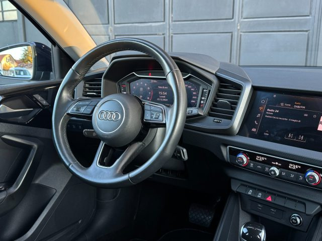 AUDI A1 citycarver 30 TFSI S tronic Identity Contrast Immagine 4