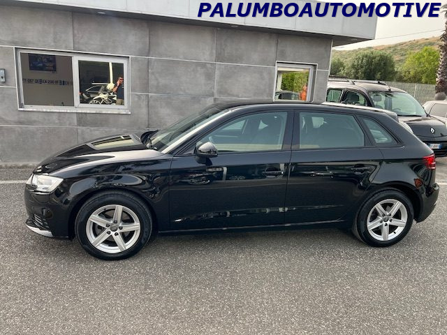 AUDI A3 SPB 2.0 TDI S tronic Business Immagine 2