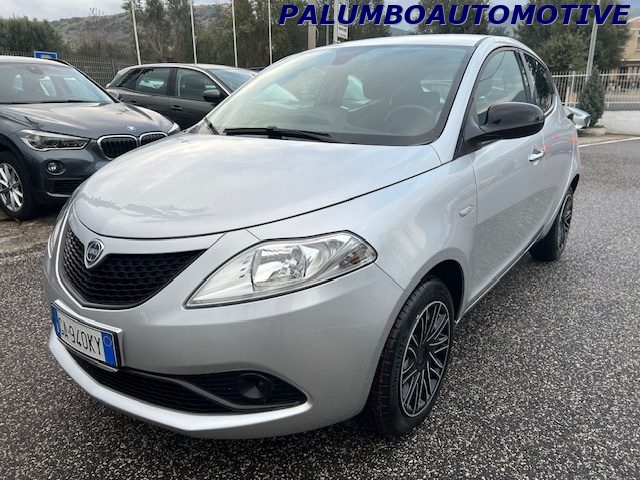 LANCIA Ypsilon 1.2 69 CV 5 porte S&S Gold Immagine 0