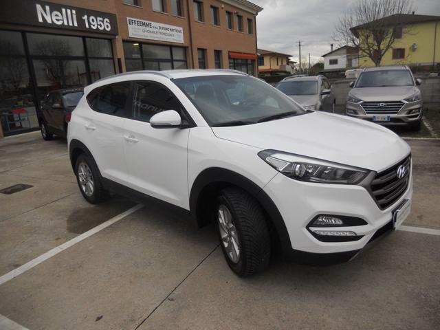 HYUNDAI Tucson 1.7 CRDi Comfort Immagine 3