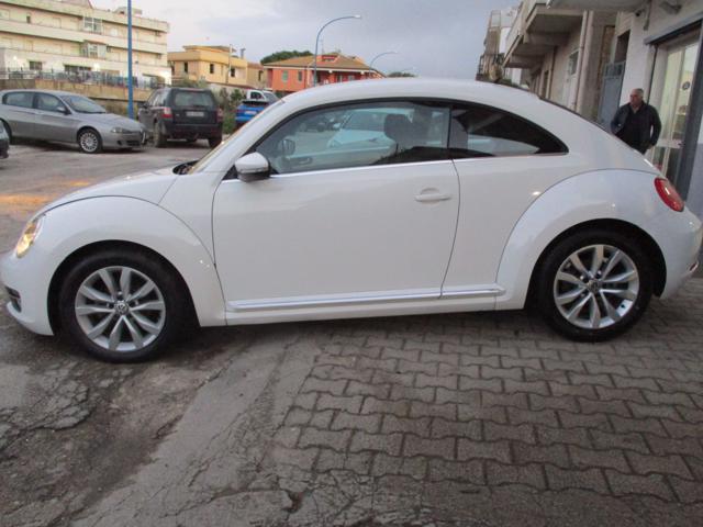 VOLKSWAGEN Maggiolino 1.6 TDI Design Immagine 2