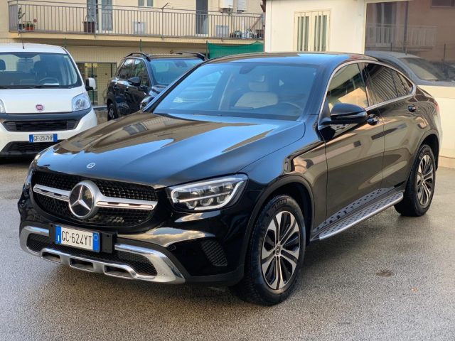 MERCEDES-BENZ GLC 200 d 4Matic Coupé Sport Immagine 1