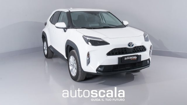 TOYOTA Yaris Cross 1.5 Hybrid E-CVT Business Immagine 0