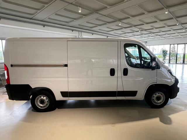 FIAT Ducato 33 2.3 MJT 120CV PM-TN Furgone Immagine 4