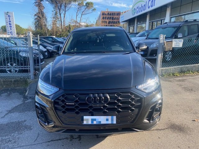 AUDI Q5 40 TDI 204 CV quattro S tronic S line Immagine 1