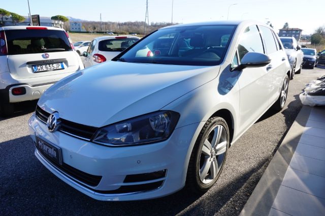 VOLKSWAGEN Golf 1.6 TDI 110 CV DSG 5p. Executive NAVI-doppie ruote Immagine 1