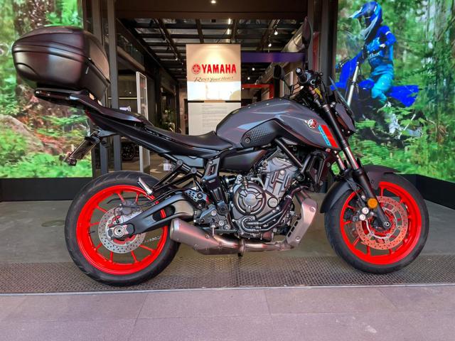 YAMAHA MT-07 . Immagine 0