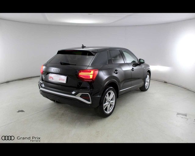 AUDI Q2 35 TDI S tronic S line Edition Immagine 1