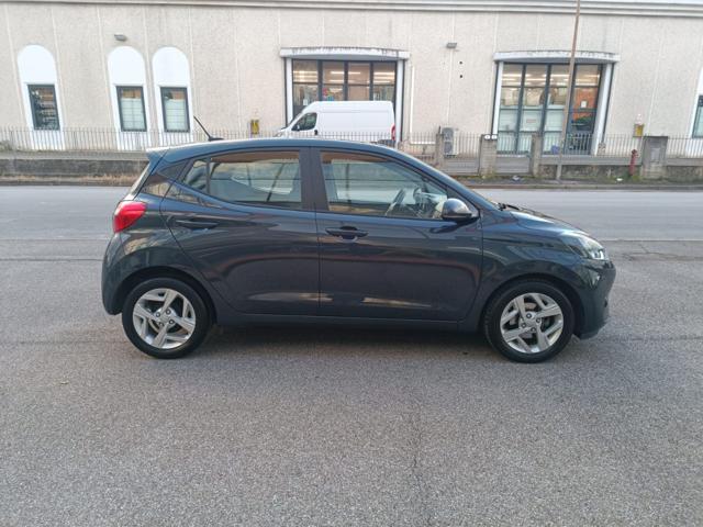 HYUNDAI i10 1.0 MPI Tech+Connect Immagine 3