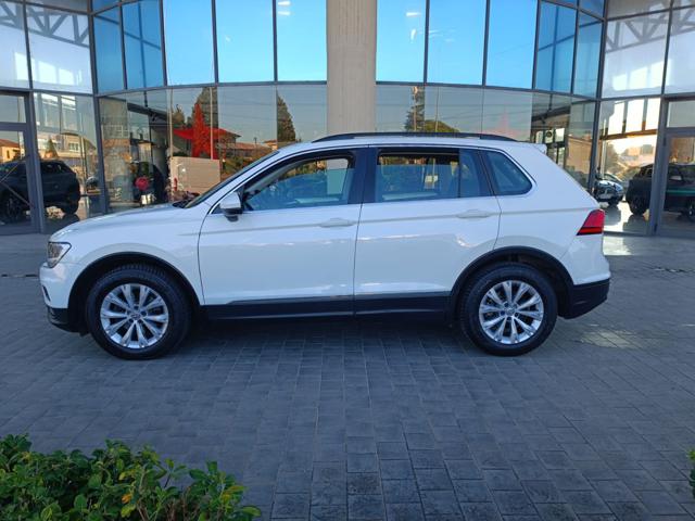 VOLKSWAGEN Tiguan 1.6 TDI SCR Business BlueMotion Technology Immagine 4