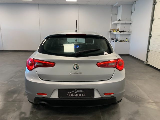 ALFA ROMEO Giulietta 1.6 JTDm-2 Exclusive Immagine 4