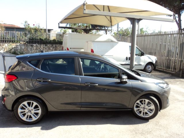 FORD Fiesta 1.1 75 CV 5 porte Titanium Immagine 3