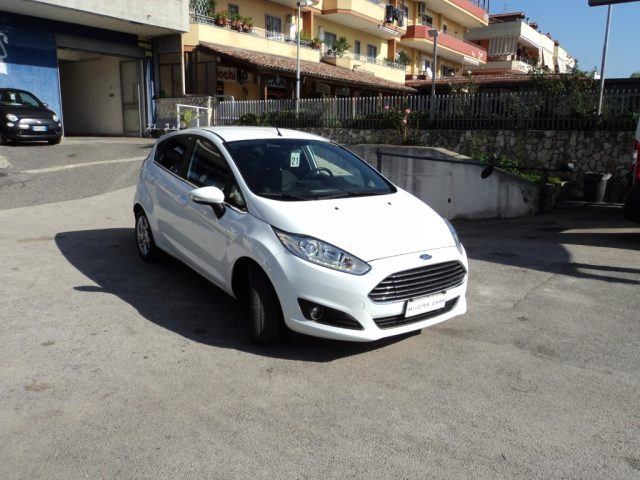 FORD Fiesta 1.5 TDCi 75CV 5 porte Titanium Immagine 1