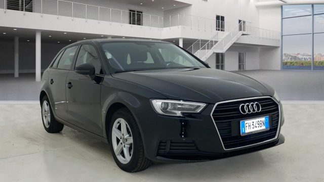 AUDI A3 Sportback 1.6 tdi Business 110cv Immagine 3