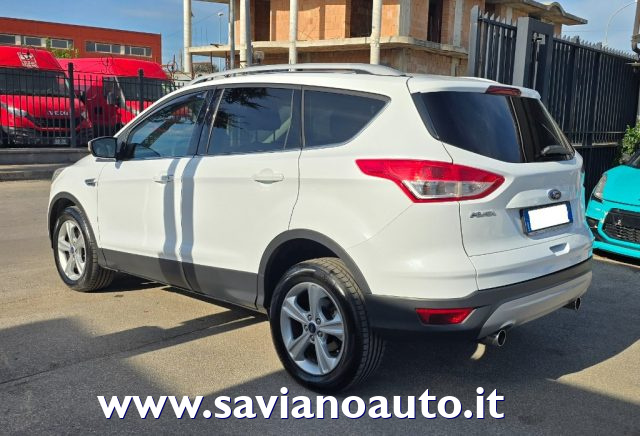 FORD Kuga 2.0 TDCI 140 CV 2WD Titanium Immagine 3