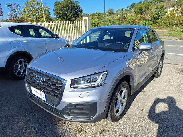 AUDI Q2 35 TDI quattro S tronic Business Immagine 0