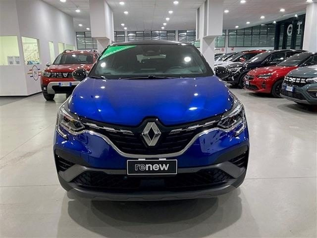 RENAULT Captur 1.6 E Tech hybrid RS Line 145cv auto Immagine 1