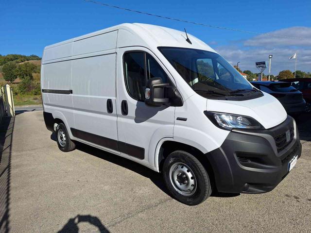 FIAT Ducato 33 2.2 Mjt 140CV PM-TM Furgone Immagine 2