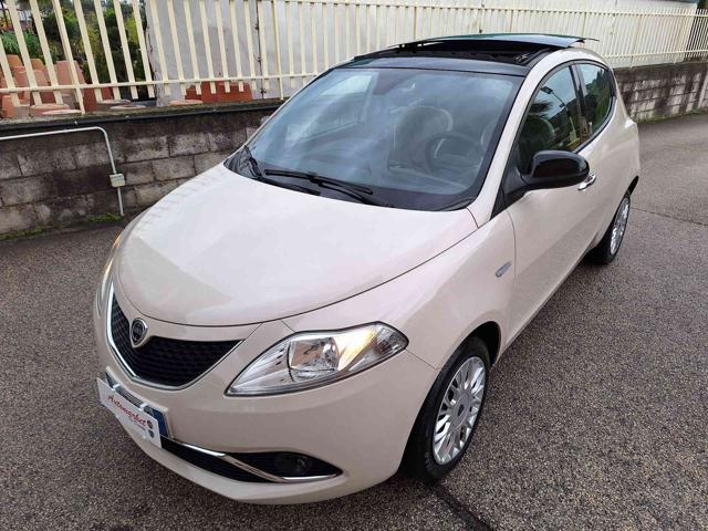 LANCIA Ypsilon 1.3 MJT 16V 95 CV 5 porte S&S Gold Immagine 0