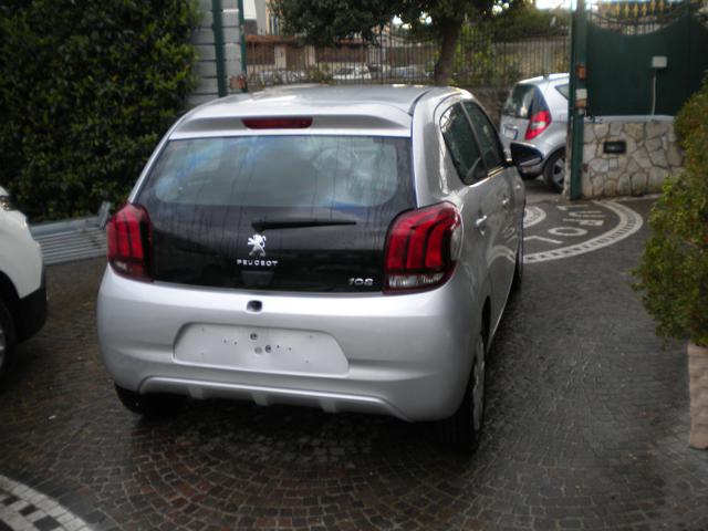 PEUGEOT 108 PureTech 82 5 porte Active Immagine 3