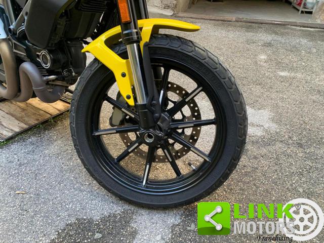 DUCATI Scrambler 800 Classic GARANZIA ANCORA INCLUSA Immagine 3