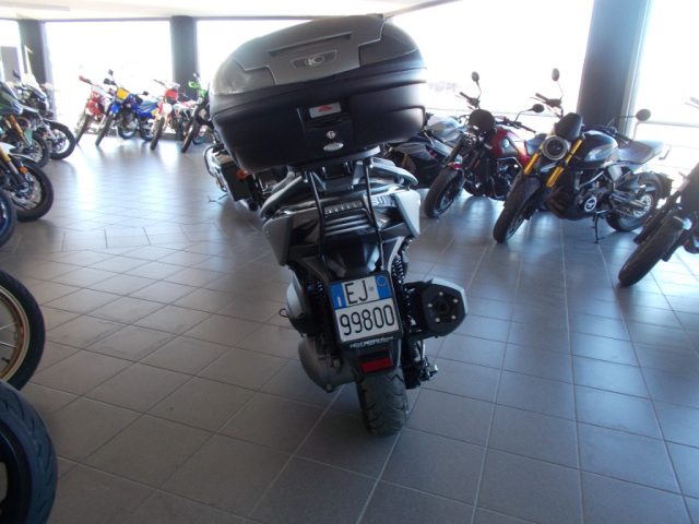 KYMCO Xciting 400i ABS Immagine 3