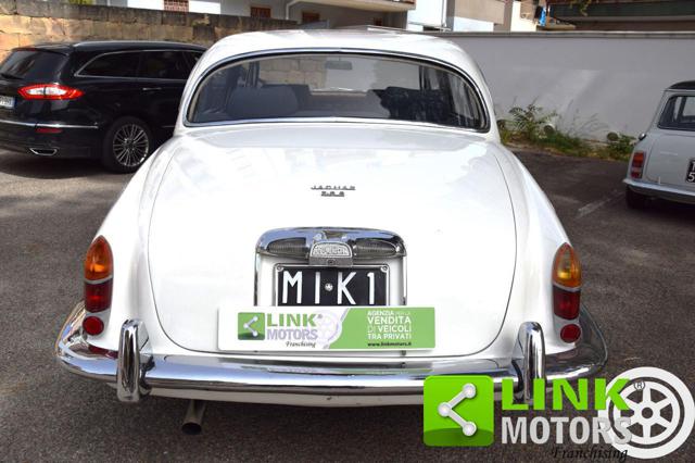 JAGUAR S-Type S-TYPE 3.8 6 CILINDRI Immagine 4