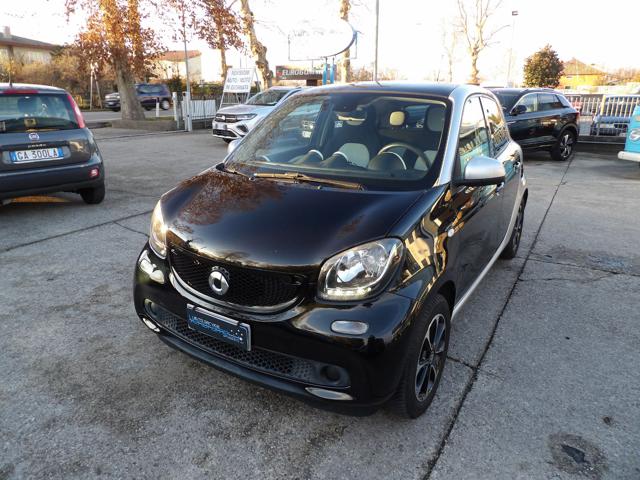 SMART ForFour 70 1.0 Passion Immagine 0