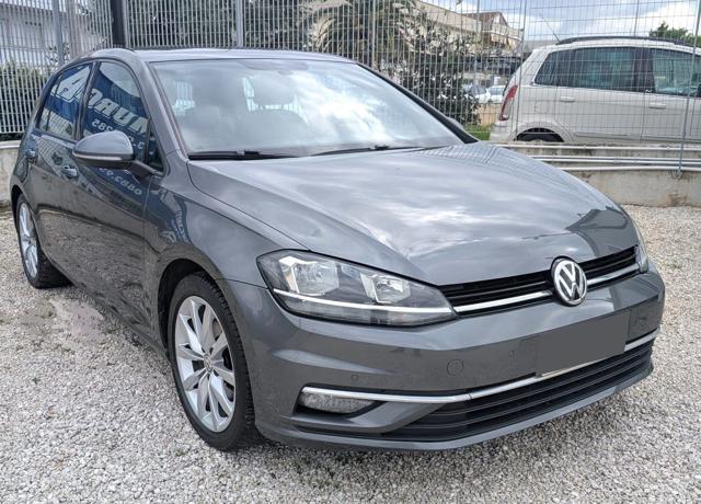 VOLKSWAGEN Golf 2.0 TDI 5p. Highline BlueMotion Technology Immagine 1