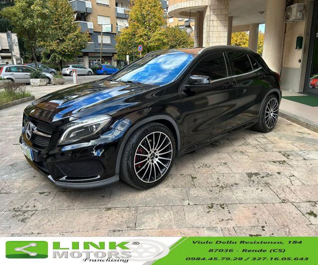 MERCEDES-BENZ GLA 220 CDI Automatic 4Matic Sport Immagine 1