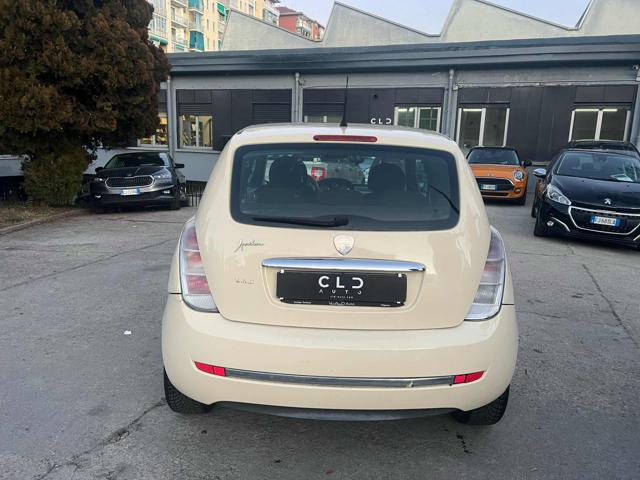 LANCIA Ypsilon 1.2 Argento Immagine 2