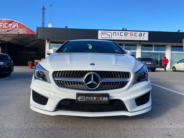 MERCEDES-BENZ CLA 220 d S.W. Automatic Premium * AMG * Immagine 1