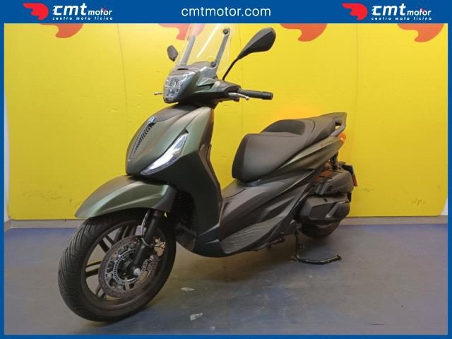 PIAGGIO 1 Beverly 400 Finanziabile - Verde - 747 Immagine 1