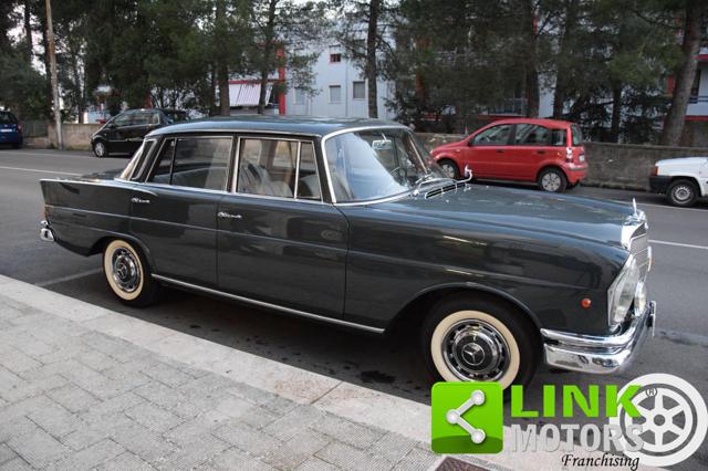 MERCEDES-BENZ 220 w 111 Immagine 2