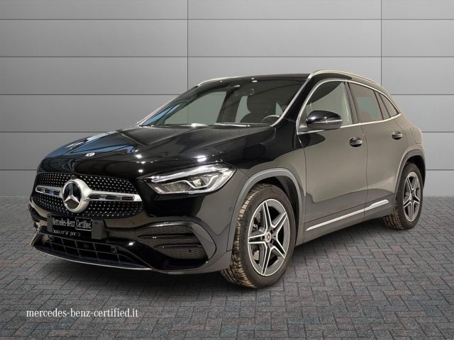 MERCEDES-BENZ GLA 200 d Auto 4Matic Premium Navi Immagine 0