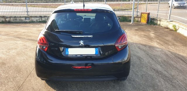 PEUGEOT 208 1° serie 1.4 HDi 68 CV 5 porte Active Immagine 4