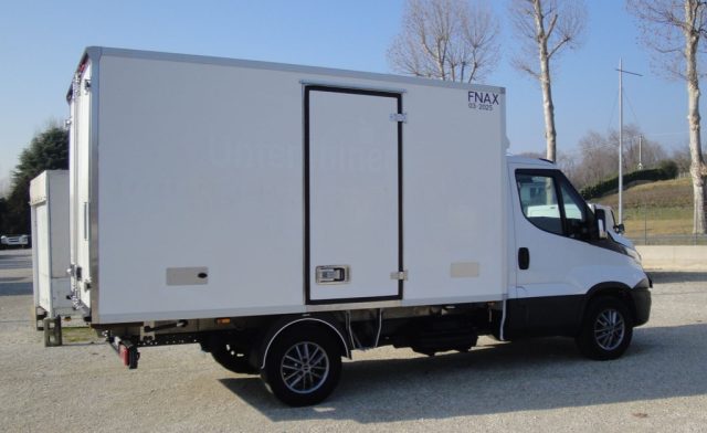 IVECO 35S18  3.0 Isotermico con frigo Immagine 2