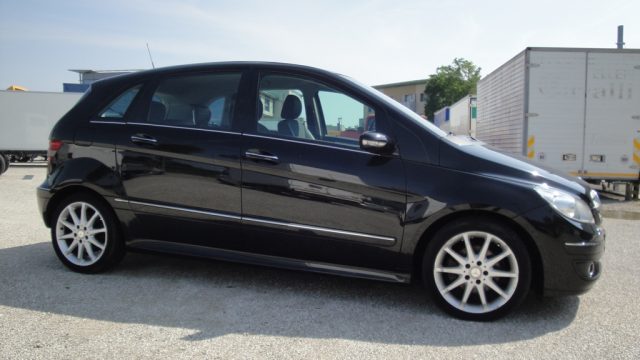 MERCEDES-BENZ B 180 CDI  Sport Immagine 2