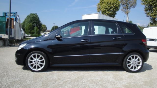 MERCEDES-BENZ B 180 CDI  Sport Immagine 1