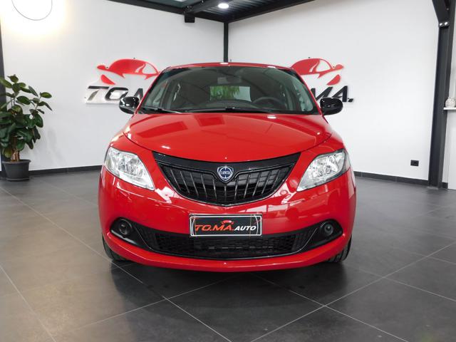 LANCIA Ypsilon 1.0 FireFly 5 porte S&S Hybrid ADATTA A NEO PAT. Immagine 1