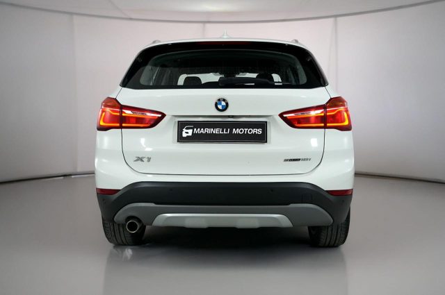 BMW X1 SDRIVE 18i XLINE Immagine 4