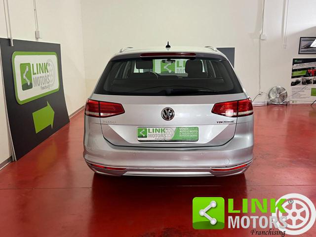 VOLKSWAGEN Passat Variant 1.6 TDI DSG Comfortline BlueMotion Tech. Immagine 4