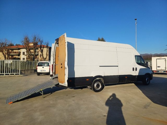 IVECO Daily 35s14 CON PEDANA Immagine 1