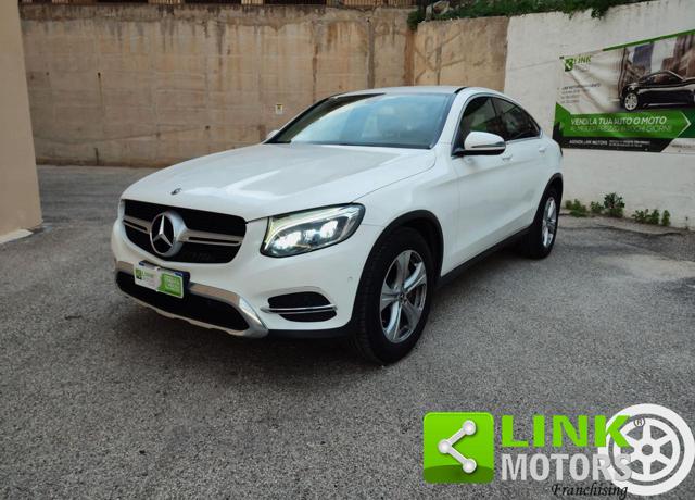 MERCEDES-BENZ GLC 220 d 4Matic Coupé Sport Immagine 2